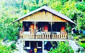 Air Manis Secret Surfcamp