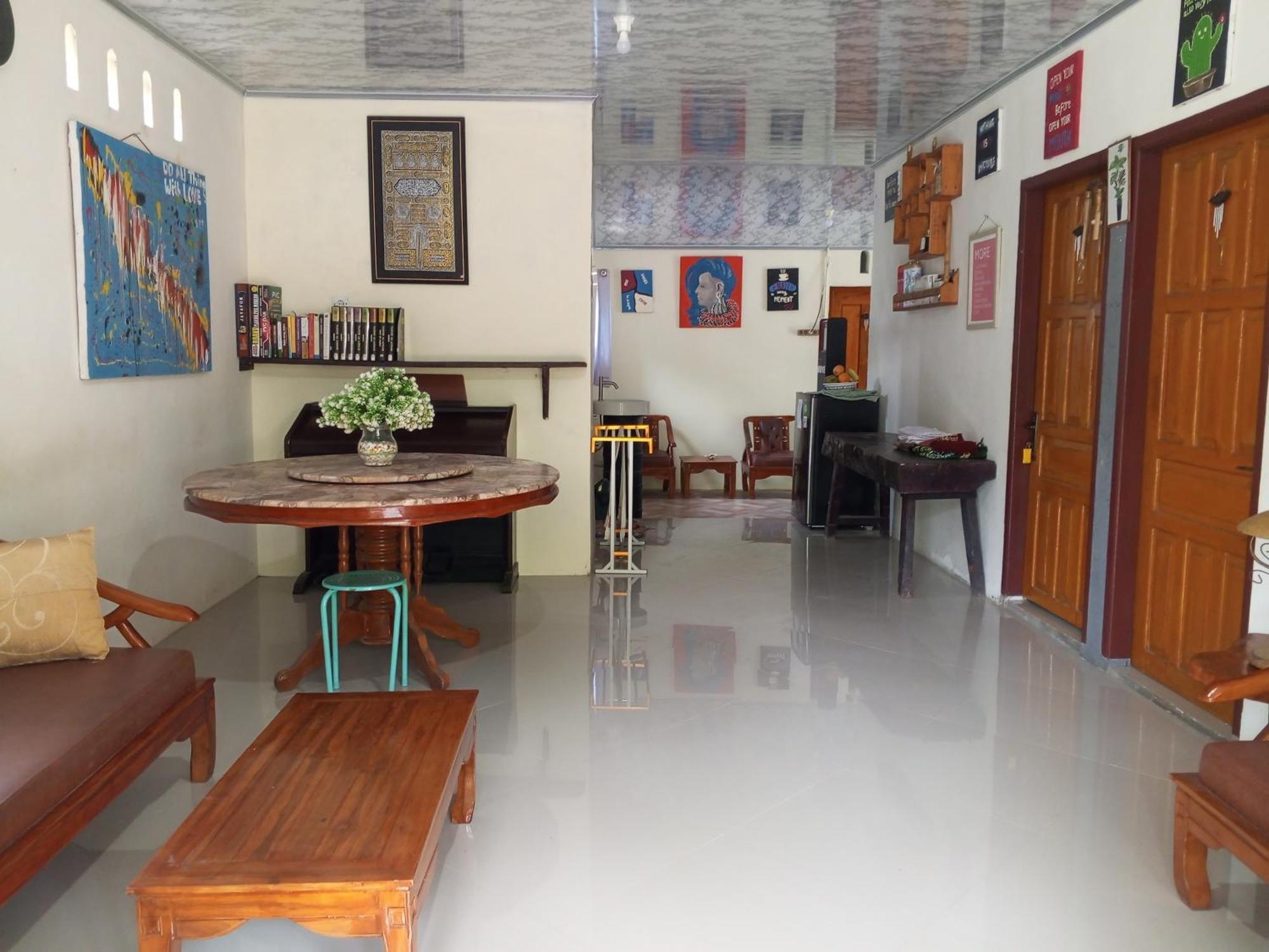 Appartement Air Manis Secret Surfcamp à Taluk Batung Extérieur photo