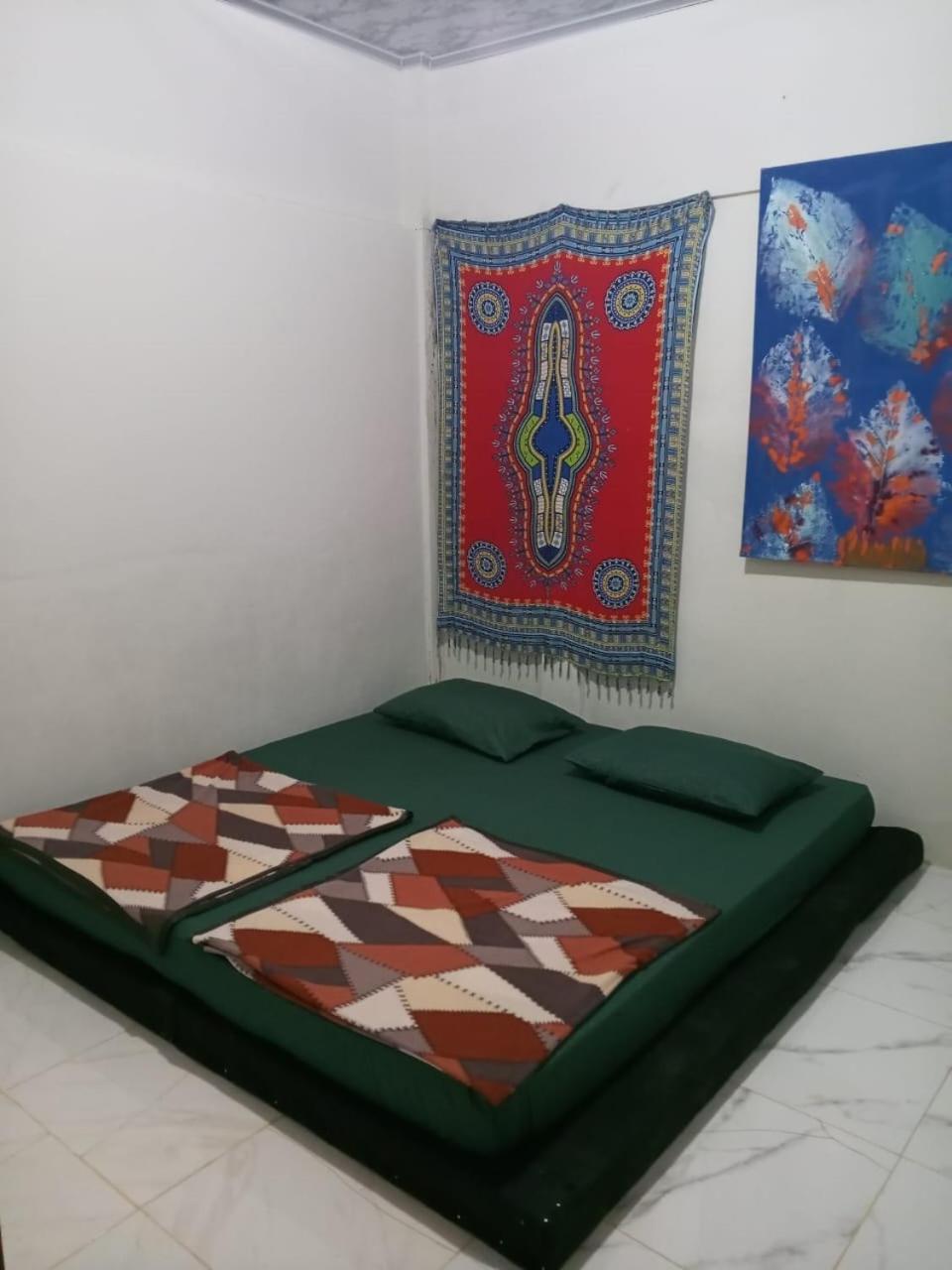 Appartement Air Manis Secret Surfcamp à Taluk Batung Extérieur photo