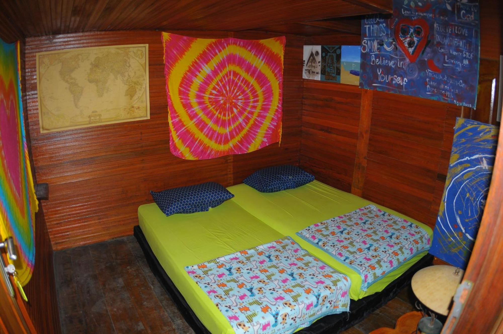 Appartement Air Manis Secret Surfcamp à Taluk Batung Extérieur photo