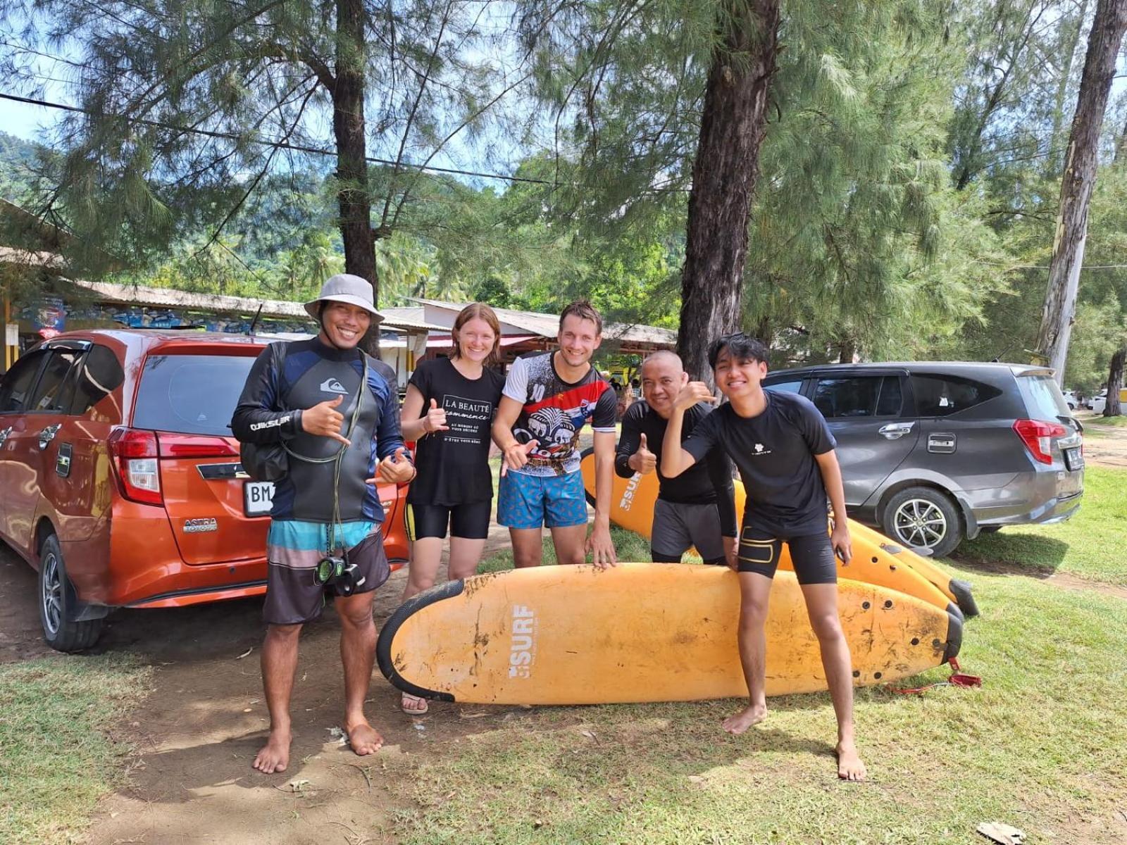 Appartement Air Manis Secret Surfcamp à Taluk Batung Extérieur photo